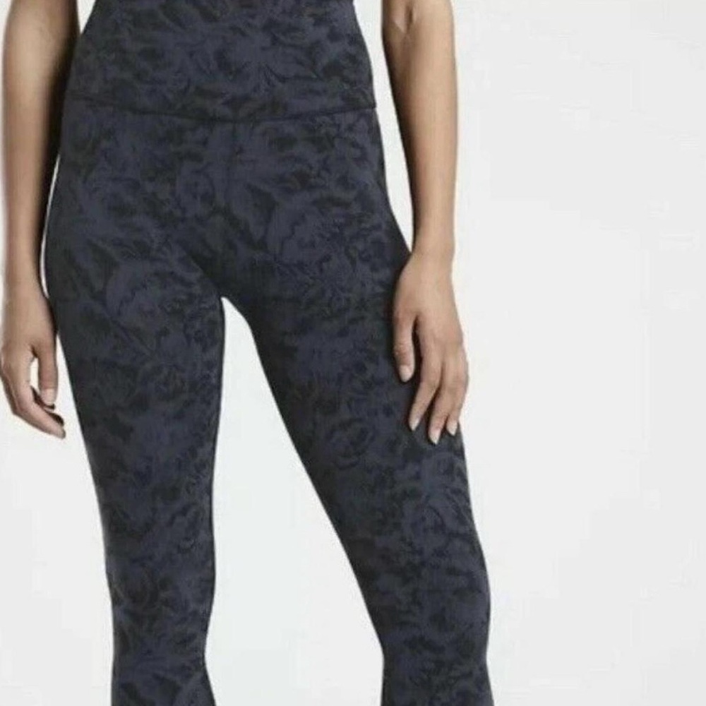 Athleta Navy Patterned Leggings